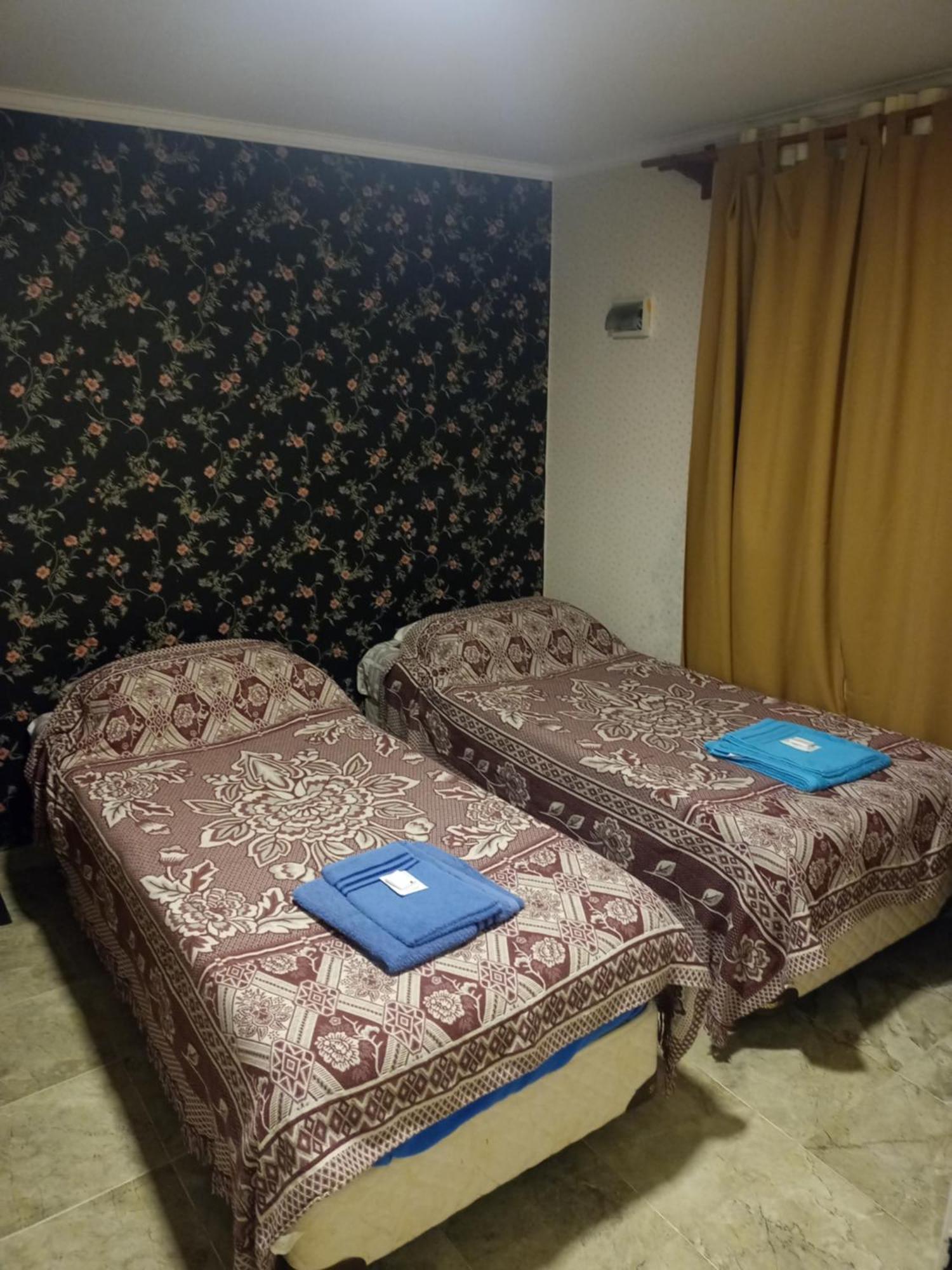 Hospedaje "San Andres" Gobernador Gregores Extérieur photo