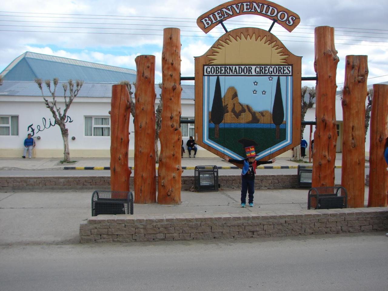 Hospedaje "San Andres" Gobernador Gregores Extérieur photo
